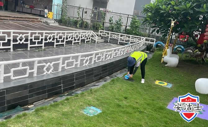 万宁园林树木灭白蚁